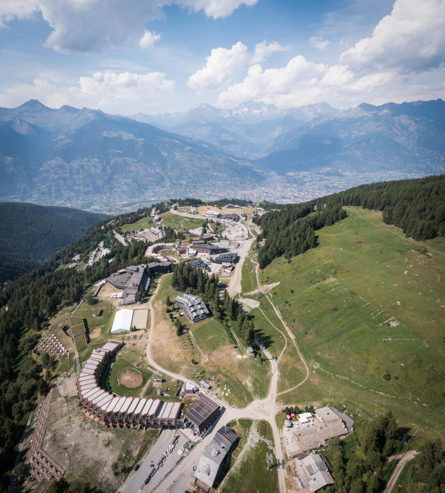 Monolocale Sulle Piste Da Sci Apartment Pila  Exterior photo